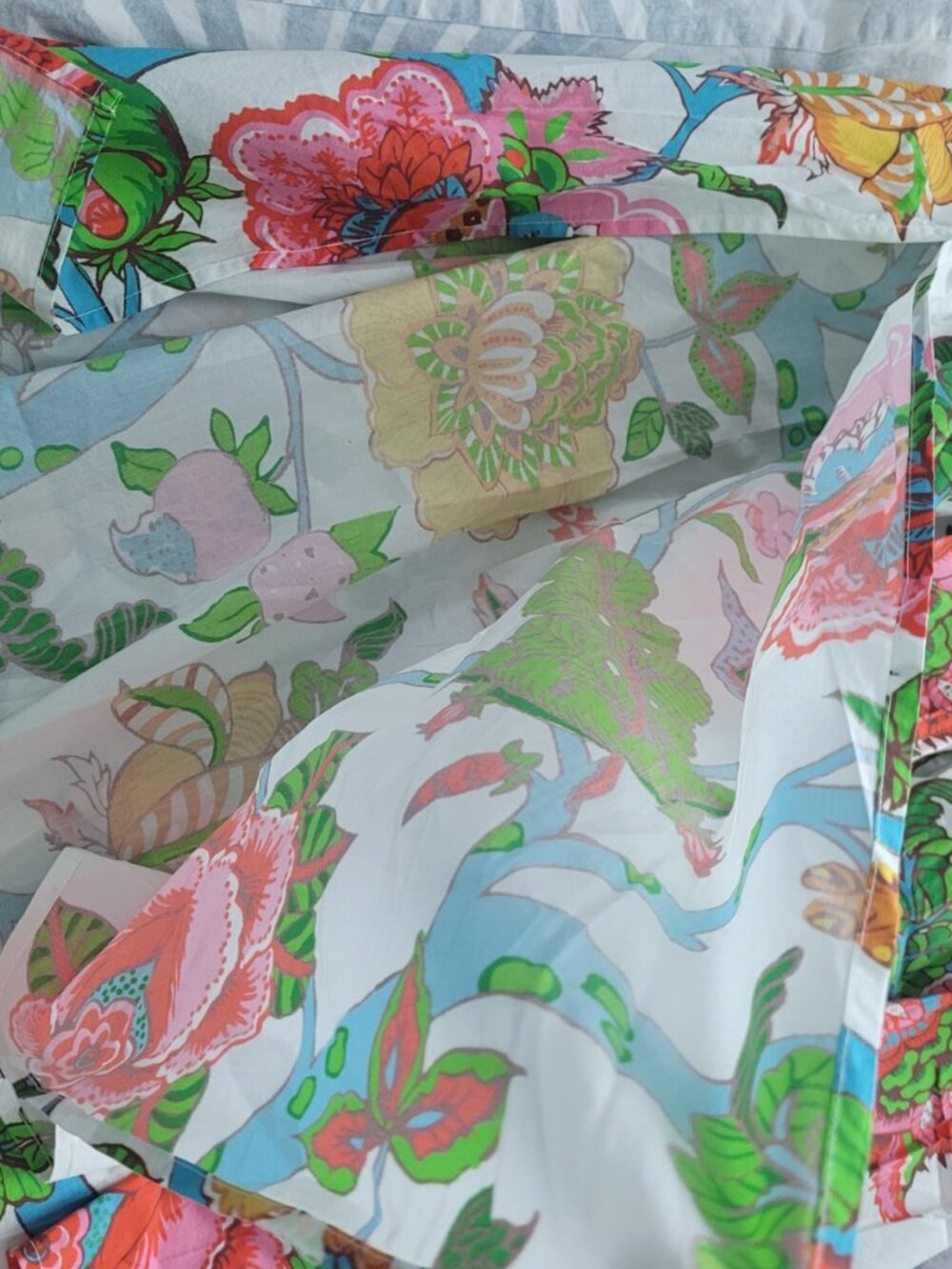 NWT LOVE THE LABEL Floral Maxi Skirt w Slit Size Small - Picture 6 of 6